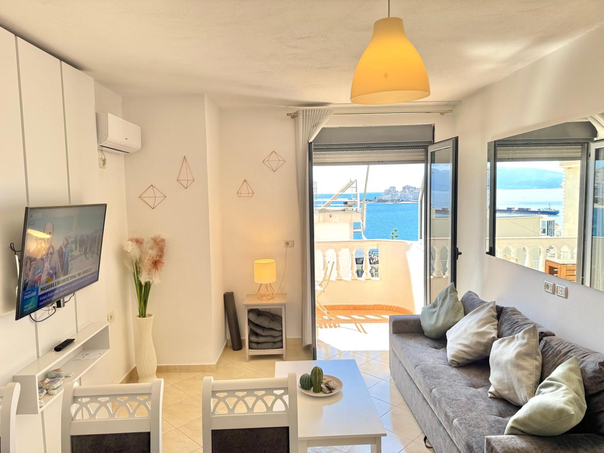 Sun & Sea Apartment Saranda Luaran gambar