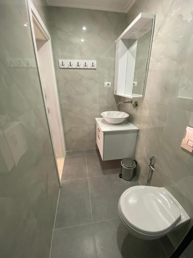 Sun & Sea Apartment Saranda Luaran gambar